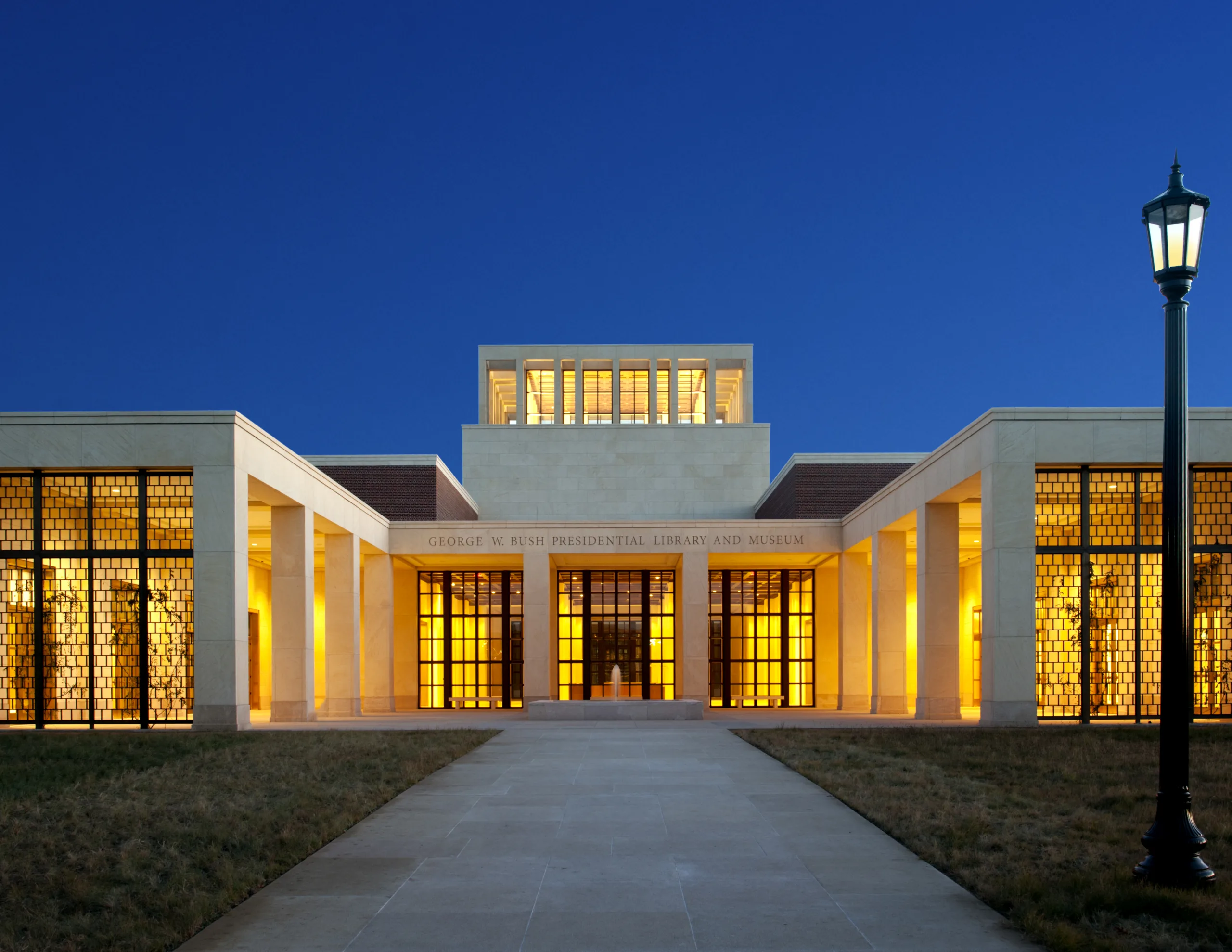 Attractions – George W. Bush Museum